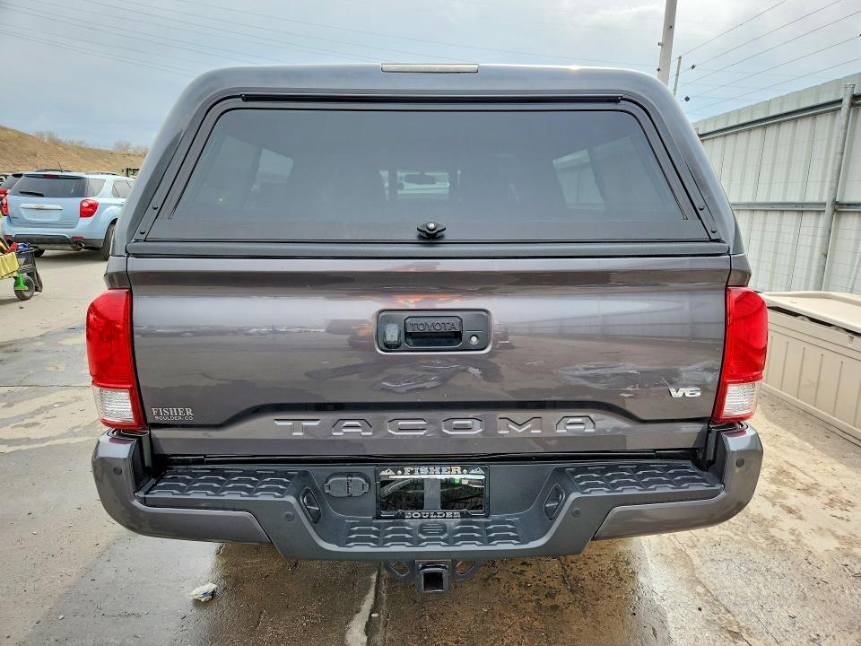2017 Toyota Tacoma trd Sport
