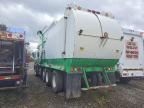 2007 Peterbilt 320