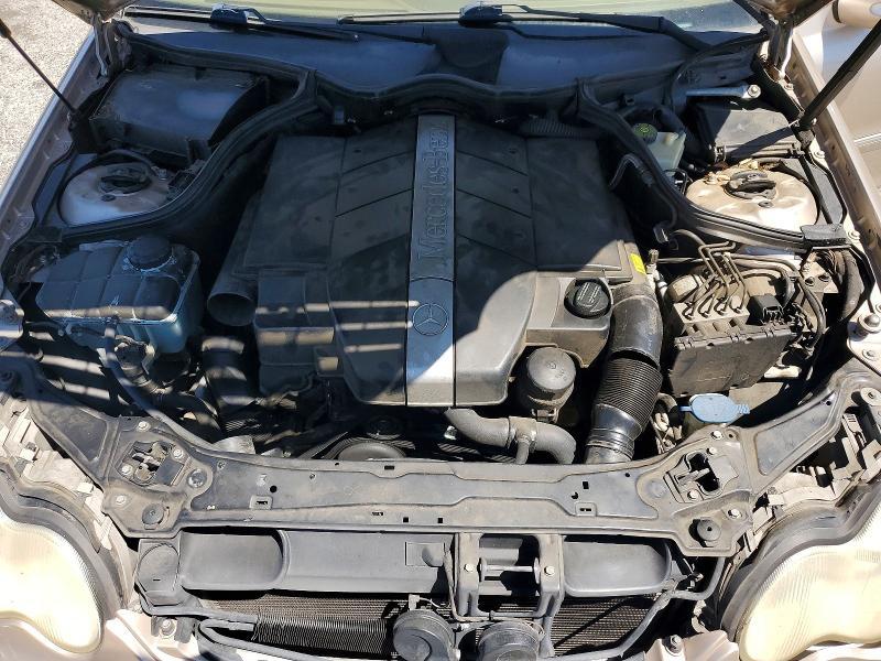 2001 Mercedes-Benz C 240