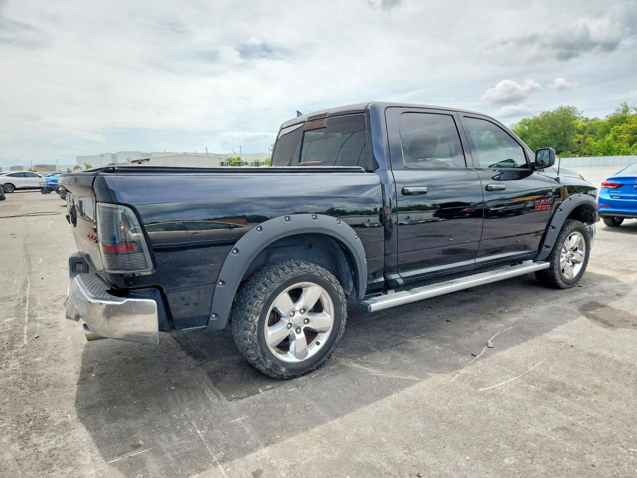 2014 Dodge RAM 1500 SLT