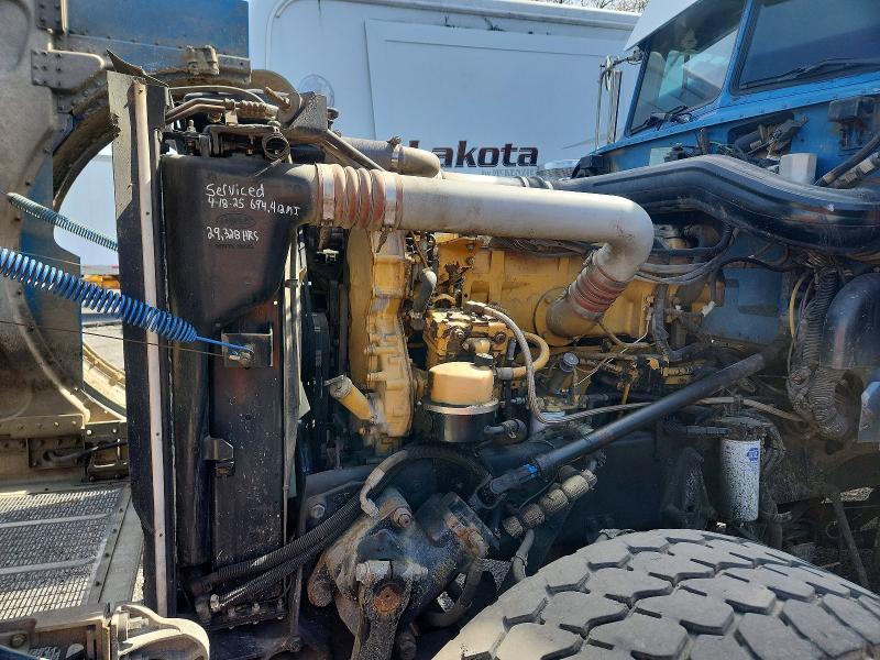 2003 Peterbilt 379 Dump Truck