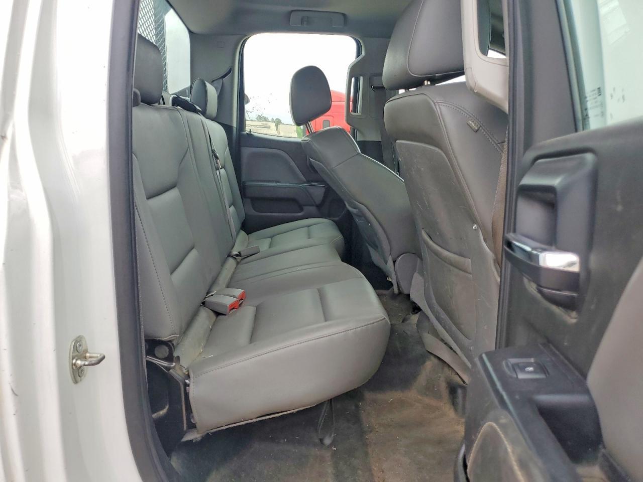 2015 Chev Rolet Silverado 2500 Utility / Service Truck