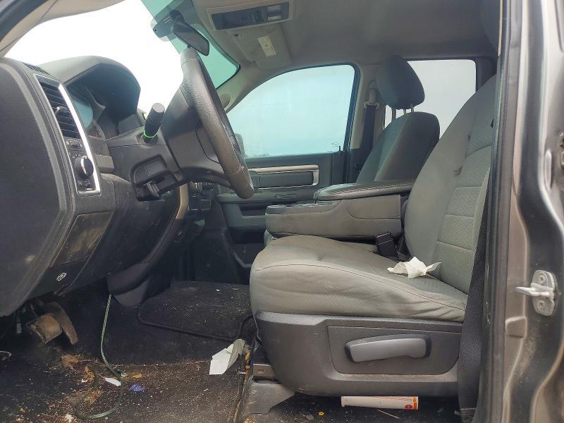 2013 Dodge RAM 1500 SLT