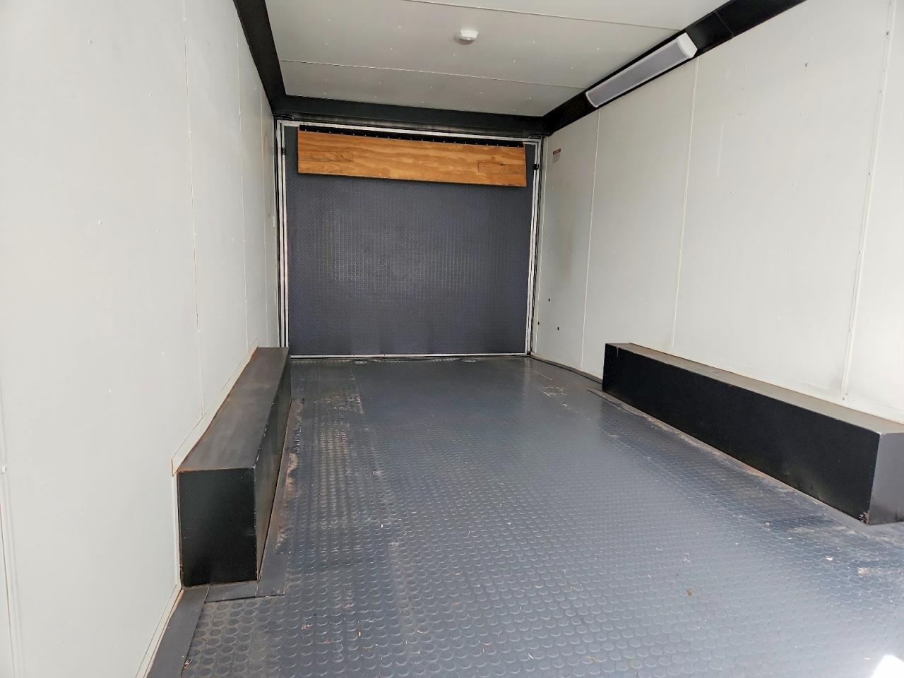 2022 United Trailer United TRA-Enclosed Cargo Trailer