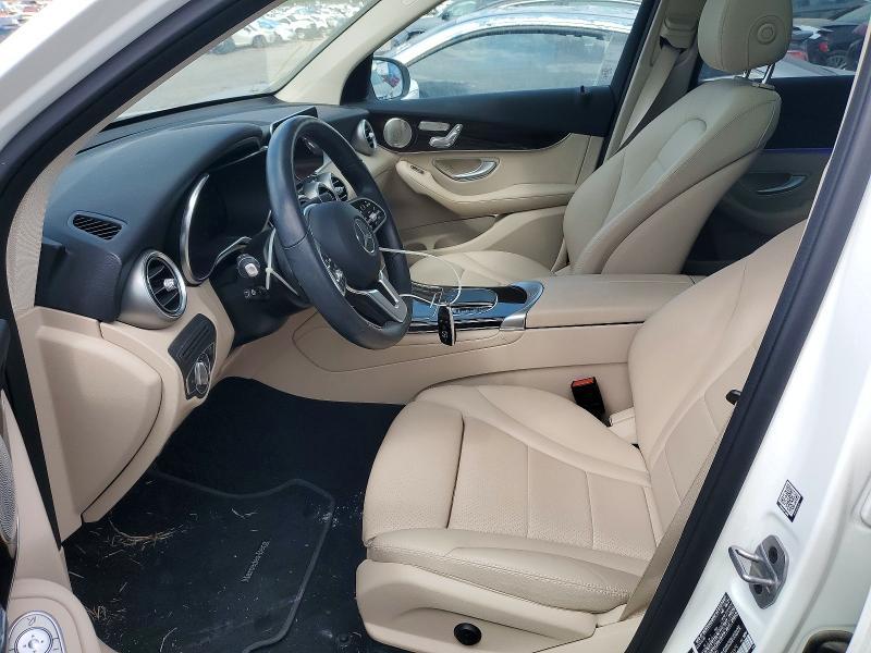 2021 Mercedes-Benz Glc 300