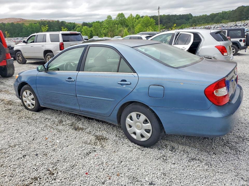 2004 Toyota Camry le