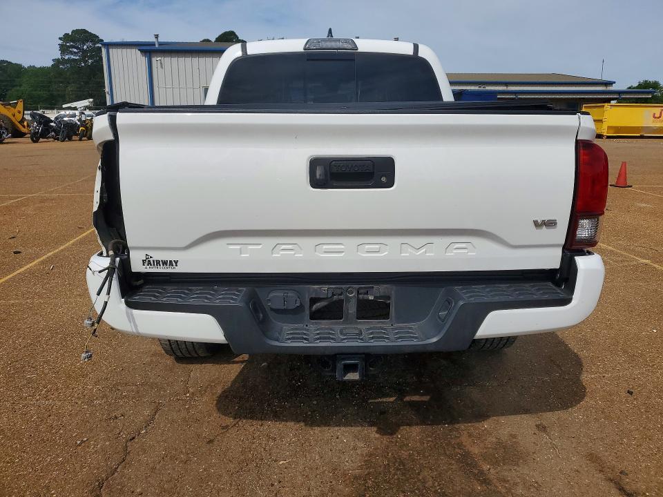 2018 Toyota Tacoma SR5 V6