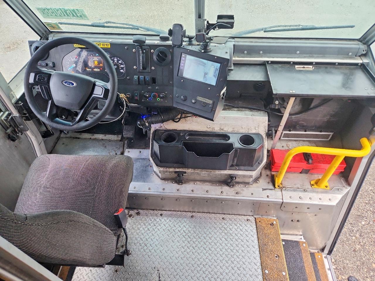 2020 Ford F59 Delivery Truck