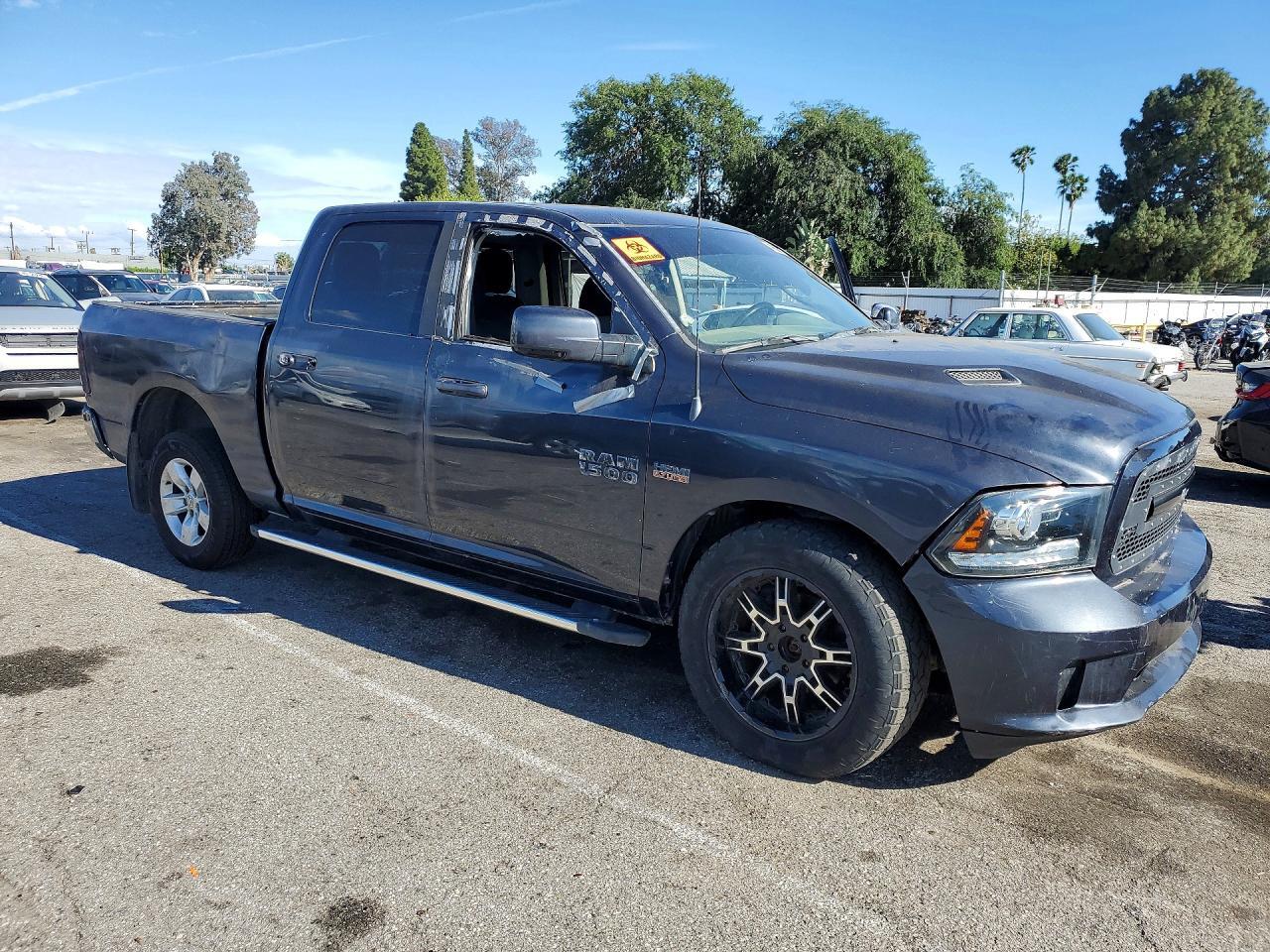 2016 Dodge RAM 1500 Sport