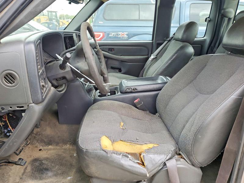 2004 Chevrolet Silverado C1500