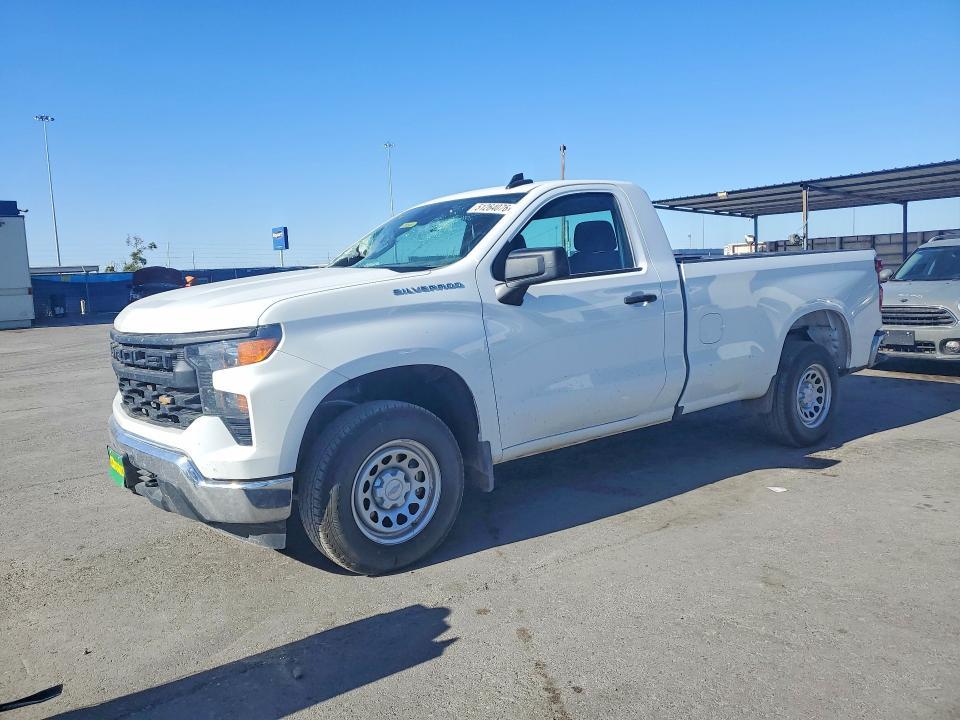 2025 Chevrolet Silverado C1500