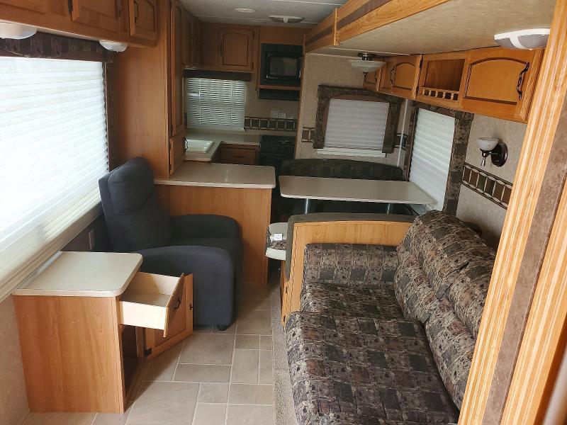 2010 Puma 2010 Forest River Puma Camper