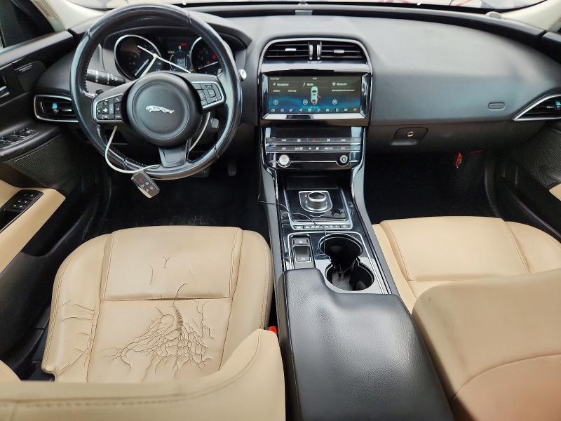 2017 Jaguar Xe Premium