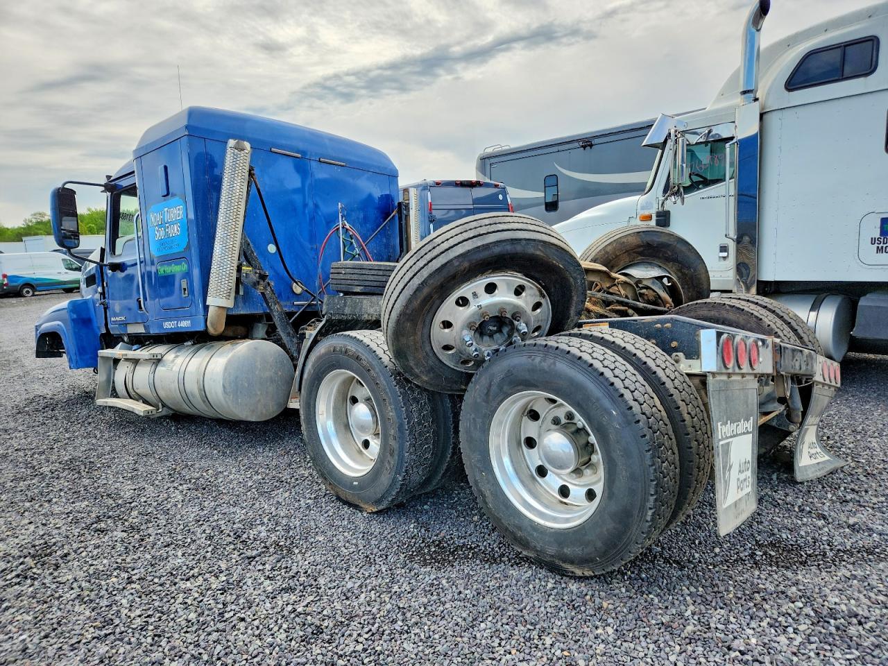 2016 Mack 600 CHU600