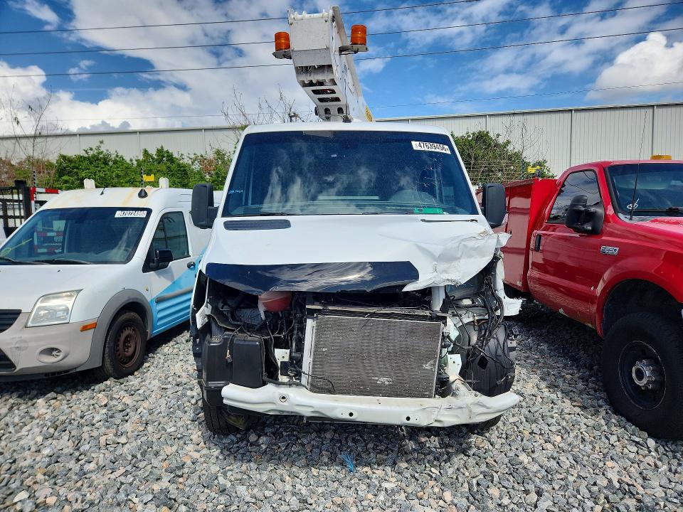 2024 Mercedes-Benz Sprinter 3500 xd van With Bucket Lift