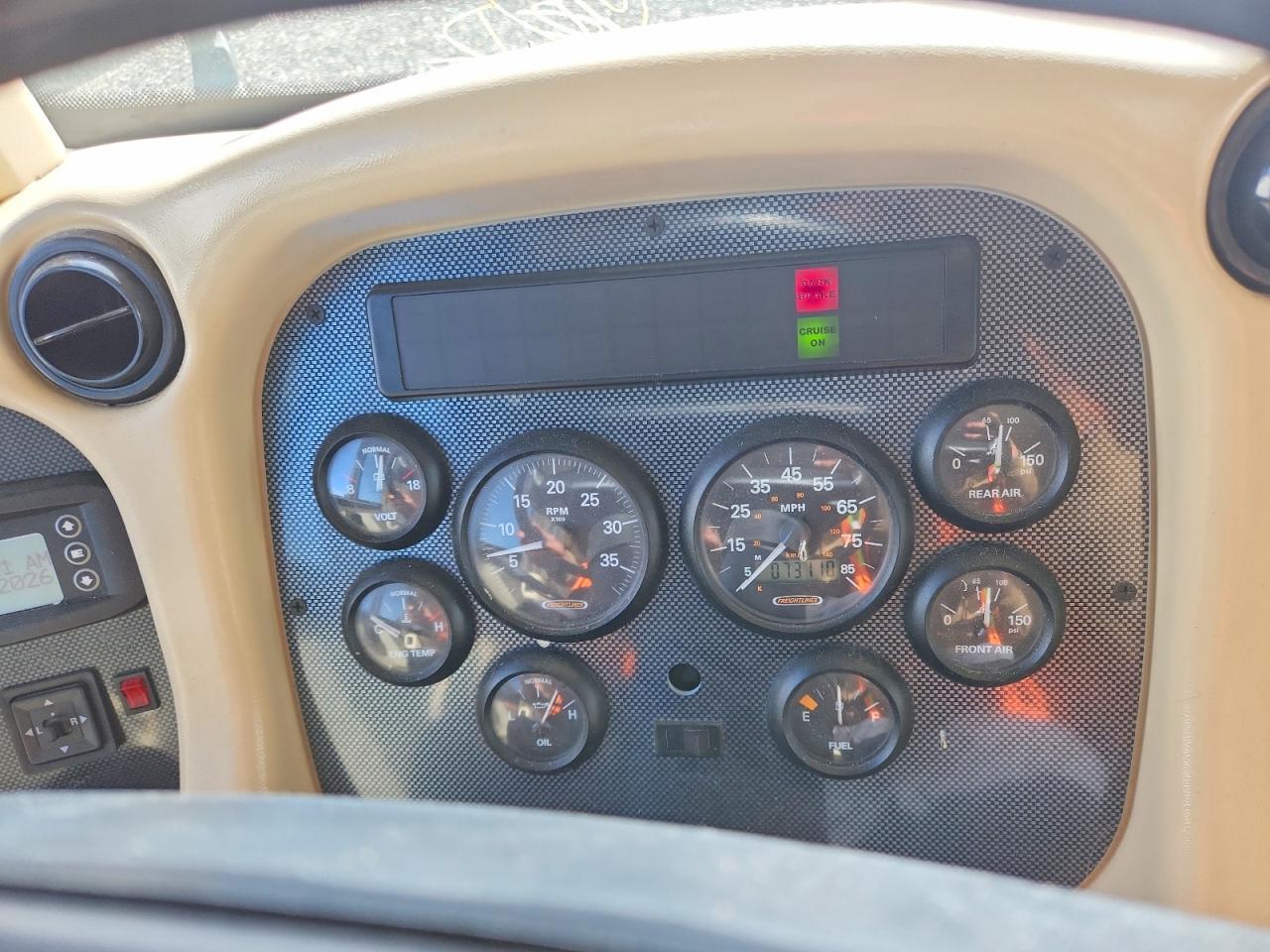 2006 Freigliner Chassis