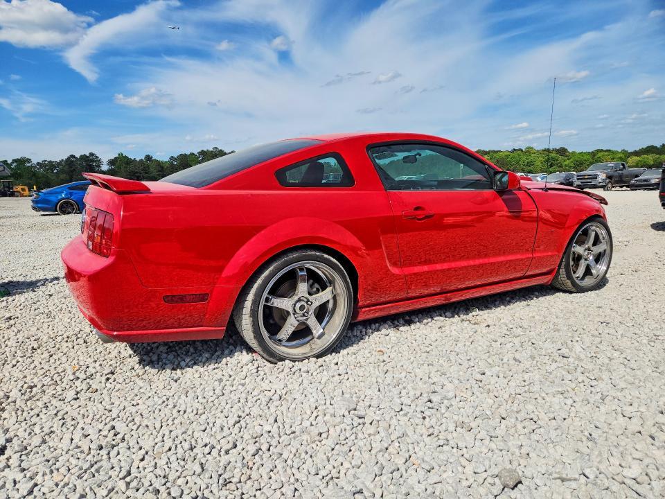 2005 Ford Mustang gt