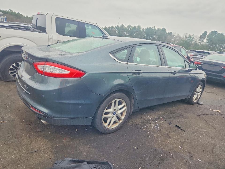 2015 Ford Fusion se
