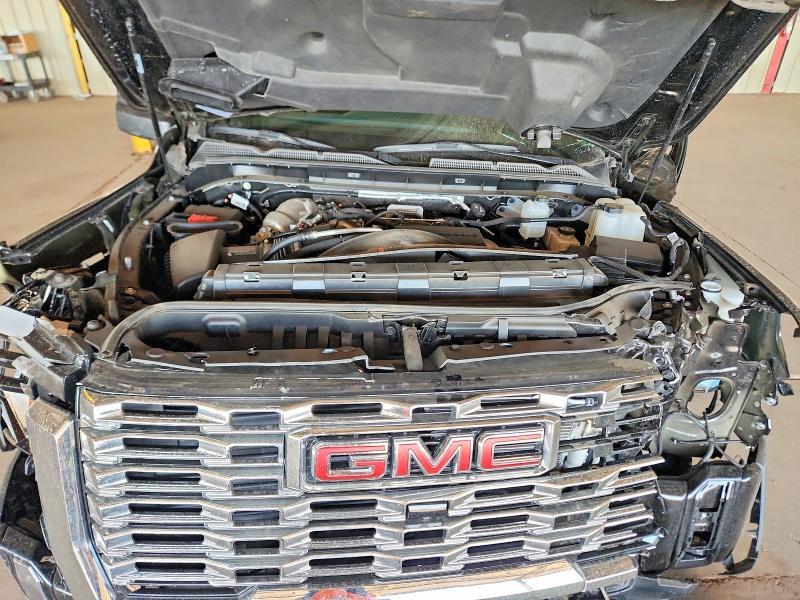 2025 GMC Sierra K2500 Denali