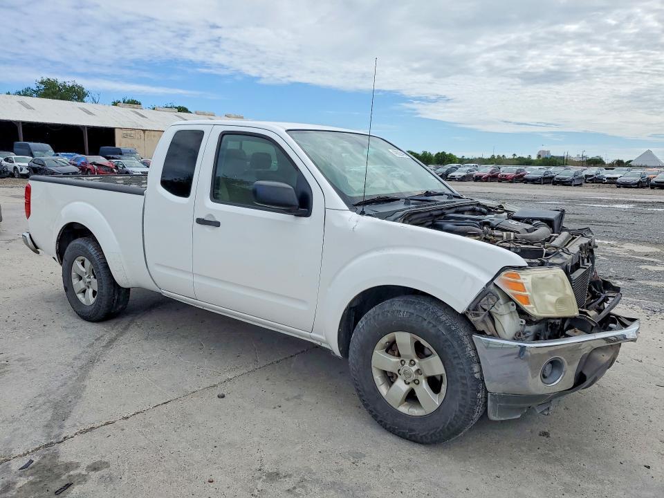 2011 Nissan Frontier sv V6