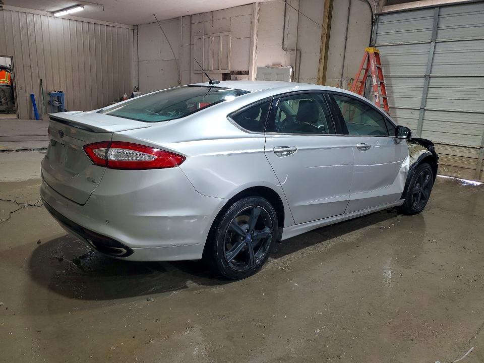 2016 Ford Fusion se