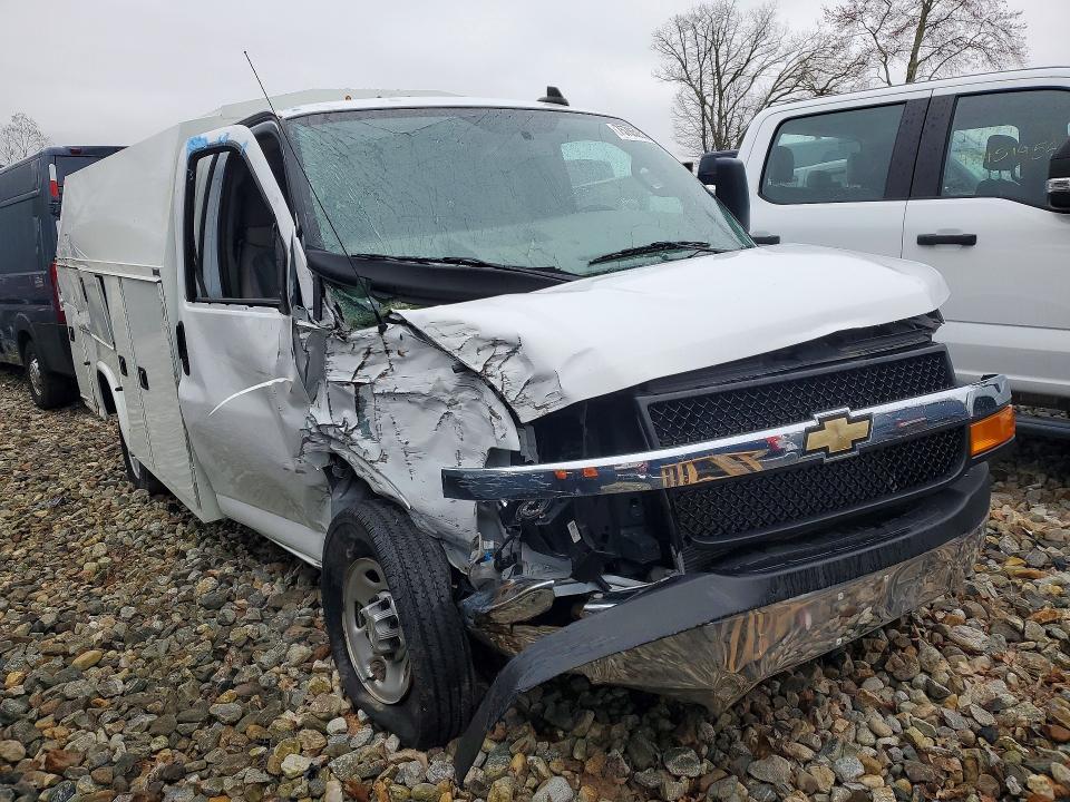 2023 Chevrolet Express G3500