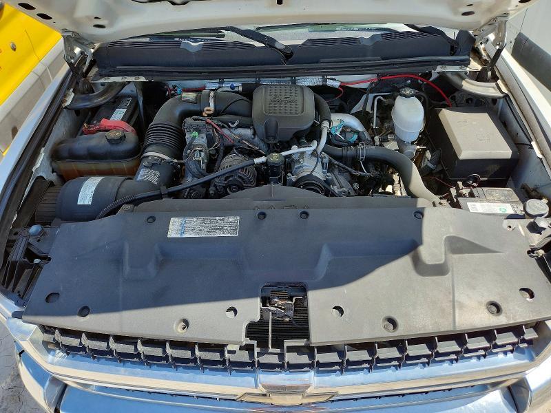 2008 Chev Rolet Silverado Flatbed Truck