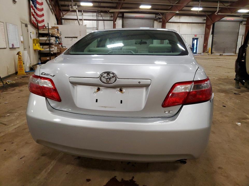 2007 Toyota Camry le