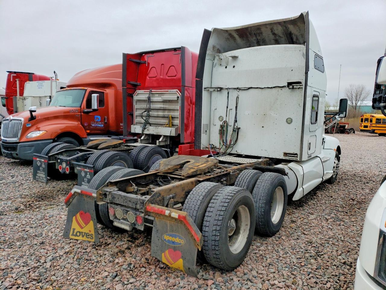 2013 Kenworth T660 Semi Truck