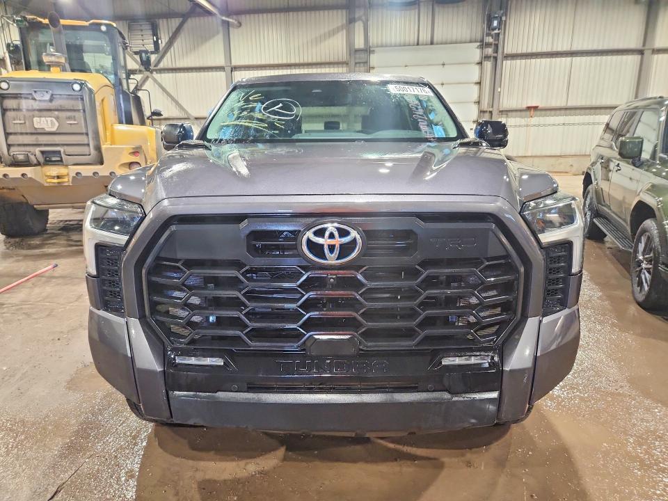 2024 Toyota Tundra Limited HV