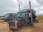 2013 Peterbilt 386 Semi Truck