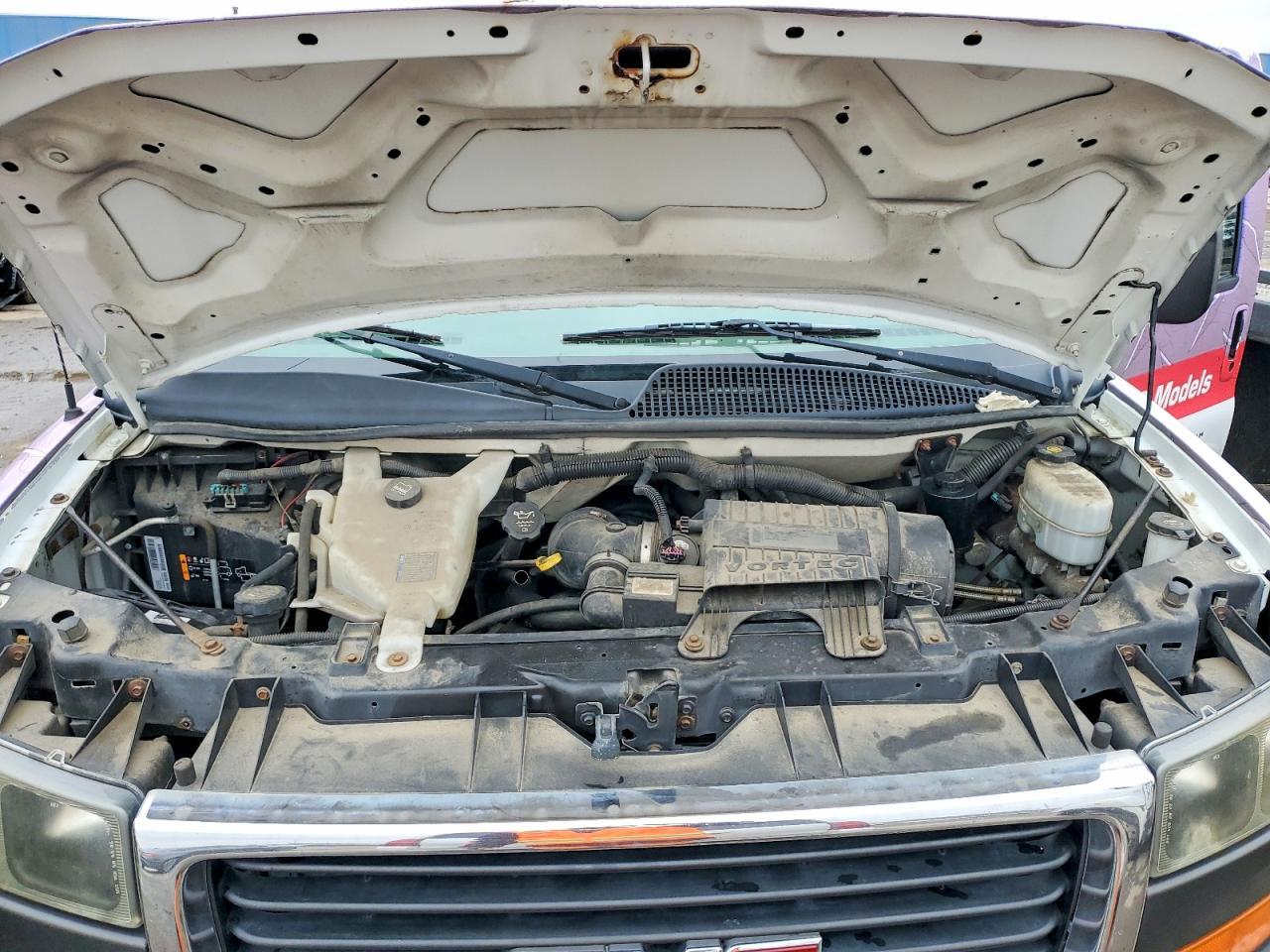 2013 GMC Savana 2500 Cargo Delivery Van