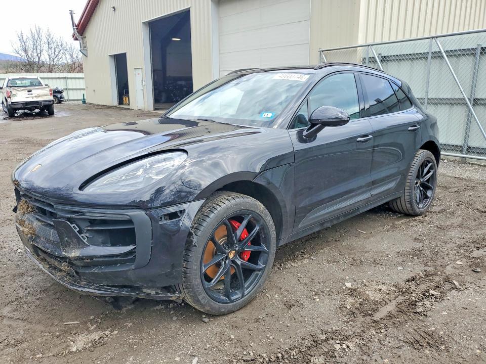 2025 Porsche Macan s