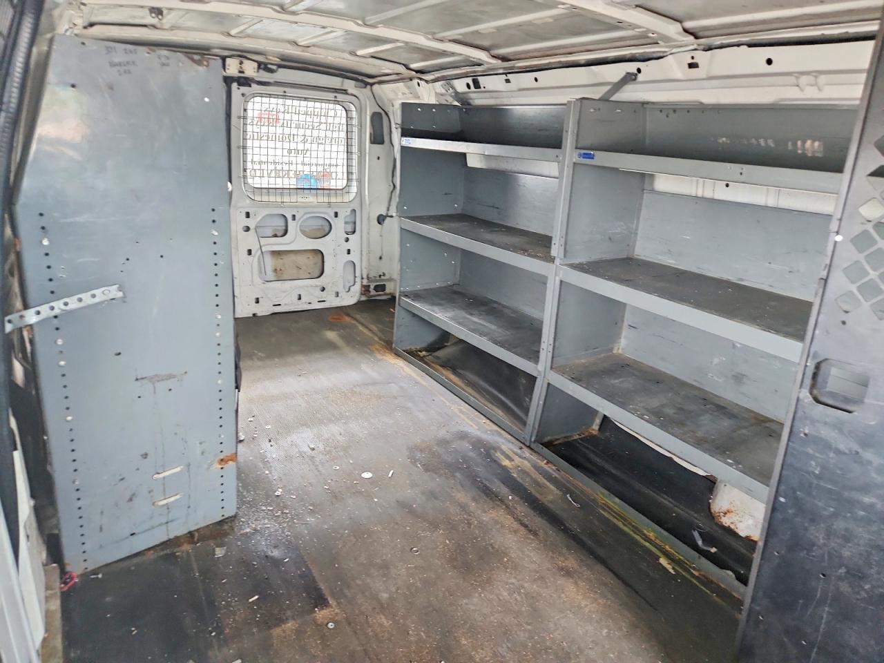 1999 Ford E250 Utility / Service Van