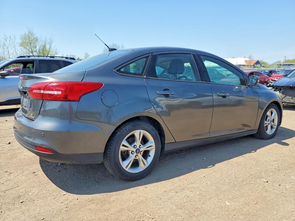 2016 Ford Focus se