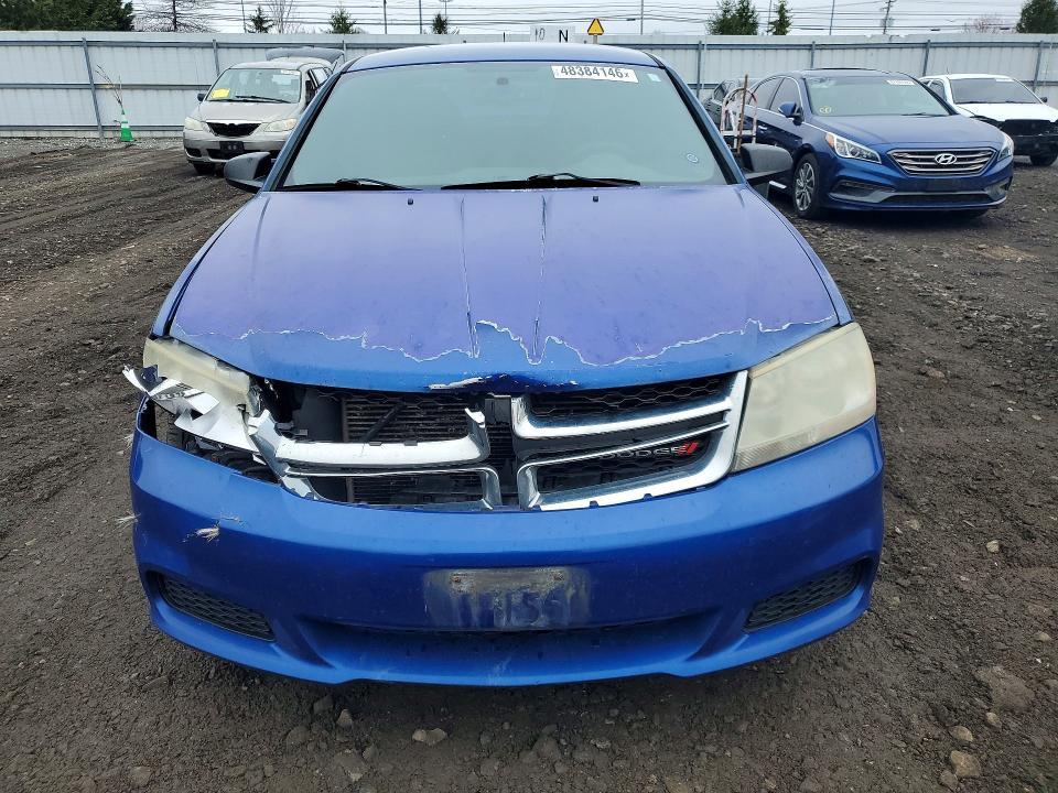 2014 Dodge Avenger se
