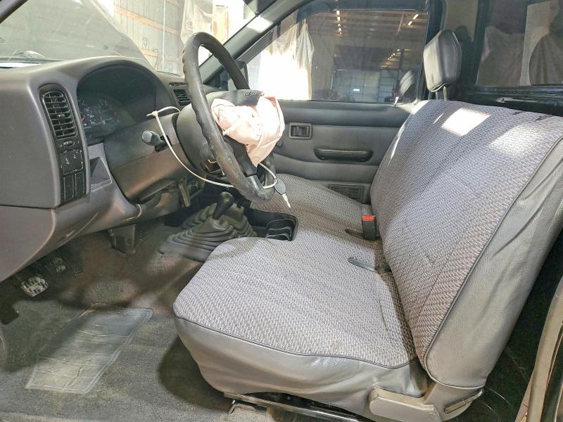 1997 Nissan Truck XE