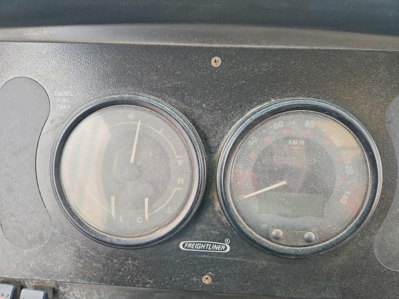 2007 Freightliner Chassis M Line WALK-IN Van