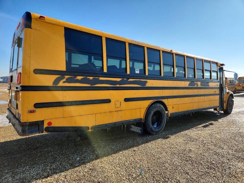 2010 Freightliner 2010 Thomas SAF-T-LINER C2-School Bus