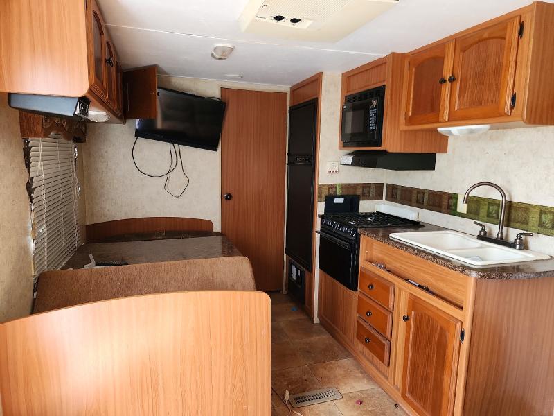 2011 Four Winds Breeze