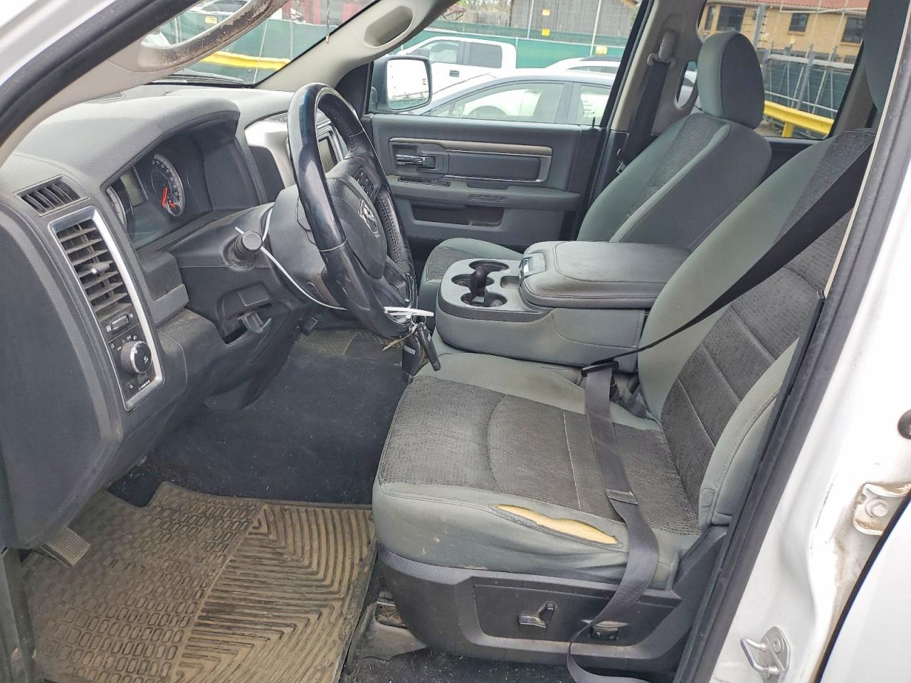 2016 Dodge RAM 1500 SLT