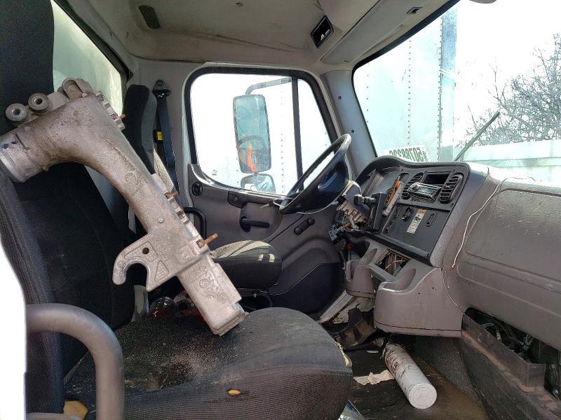 2012 Freightliner Business Class M2 BOX Truck