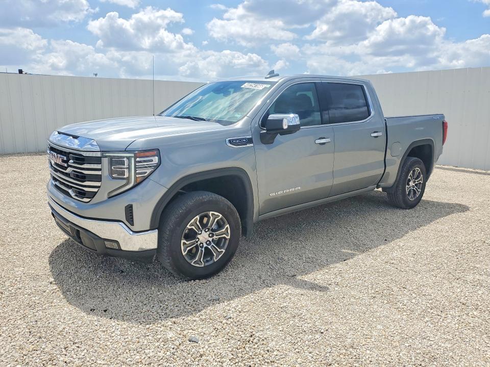 2026 GMC Sierra K1500 SLT