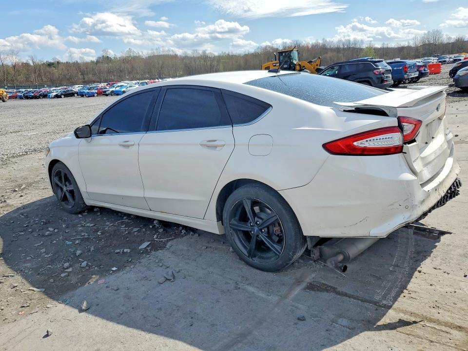2016 Ford Fusion se