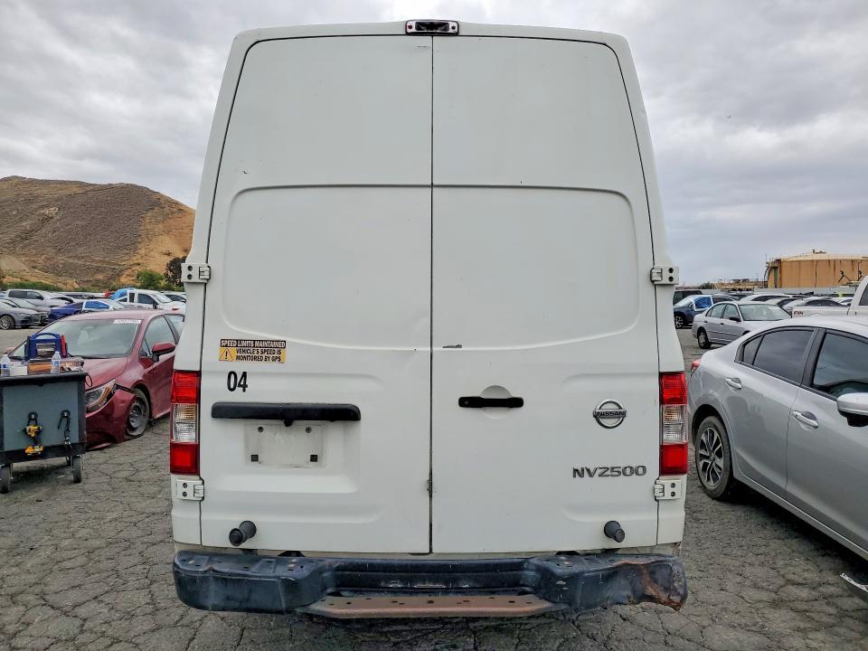 2017 Nissan Nv 2500 hd s