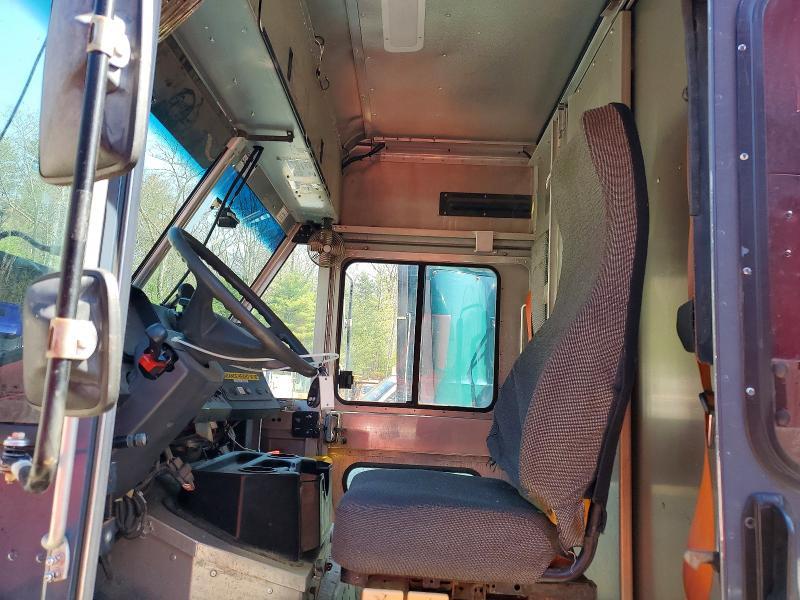 2021 Freightliner MT45G Chassis Delivery Truck