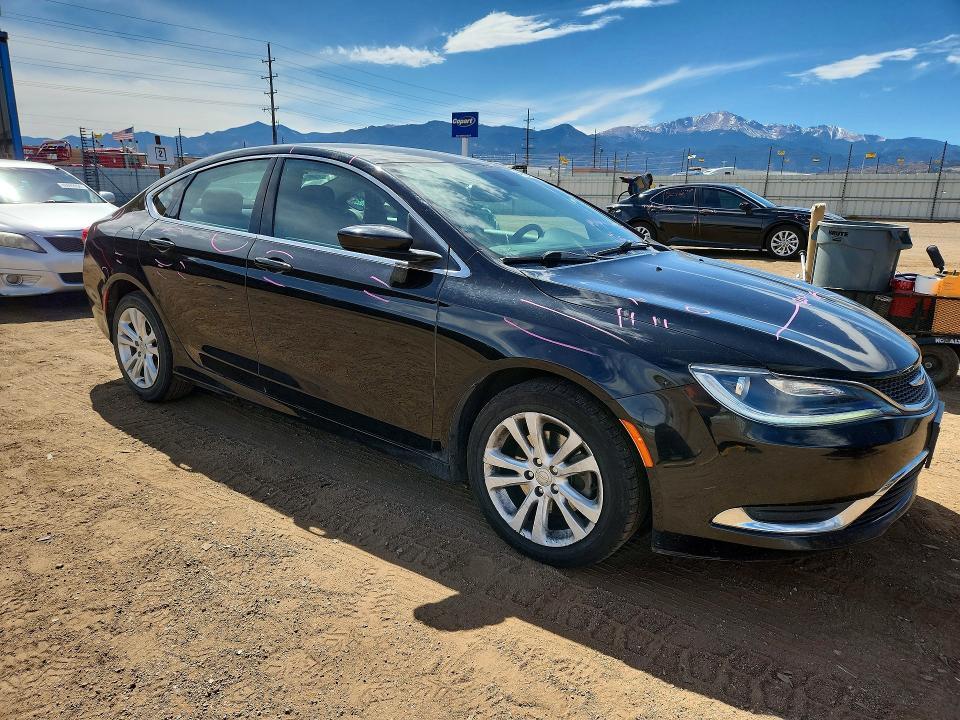 2016 Chrysler 200 Limited