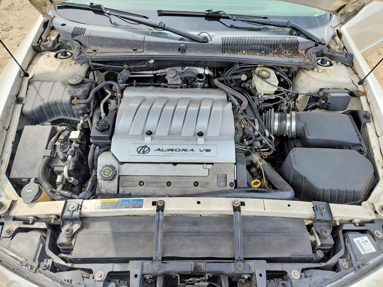 2003 Oldsmobile Aurora 4.0