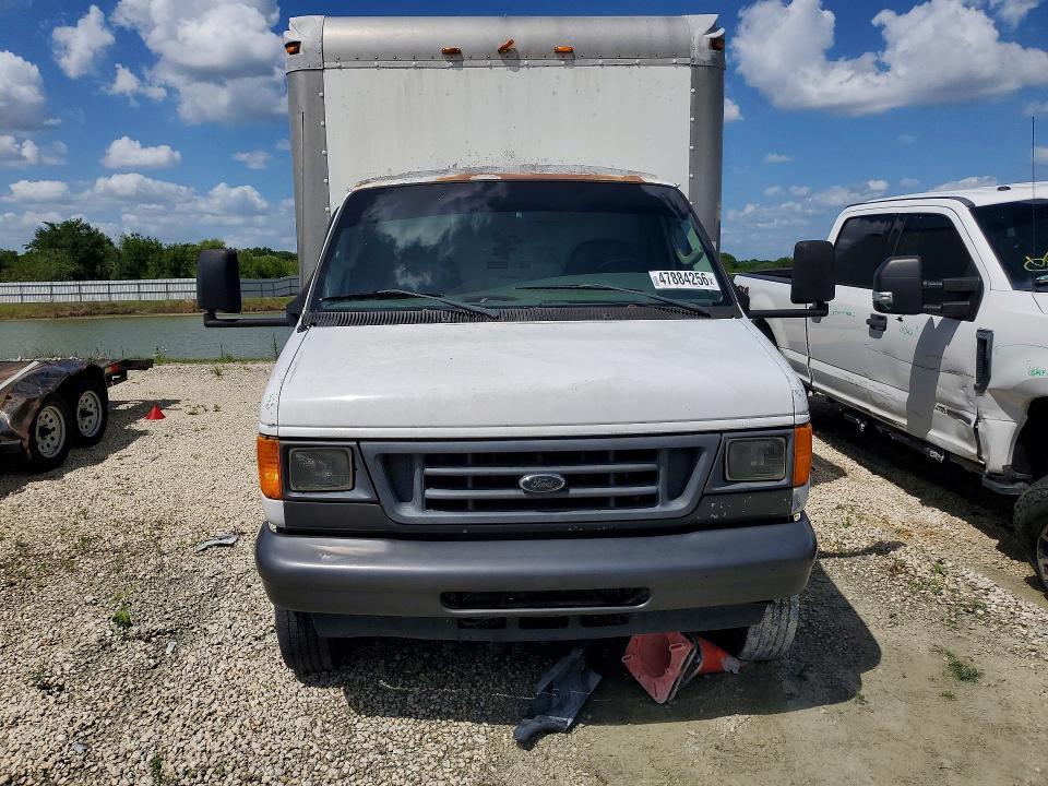 2006 Ford E350 BOX Truck