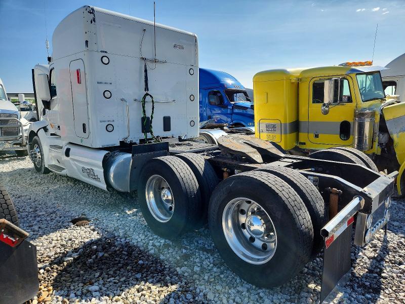 2014 Peterbilt 579 Semi Truck